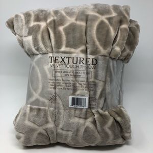 Life Comfort Bedding Textured Velvet Touch Throw Blanket Poshmark
